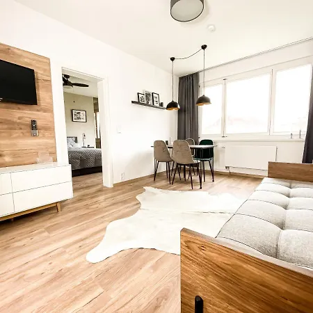 Modernes, Mediales Apartment, Naehe Der Neuen Leipziger Messe, Bis Vier Personen Exterior photo