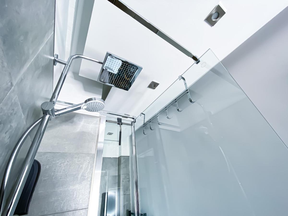 Modernes, Mediales Apartment, Naehe Der Neuen Leipziger Messe, Bis Vier Personen Лейпциг