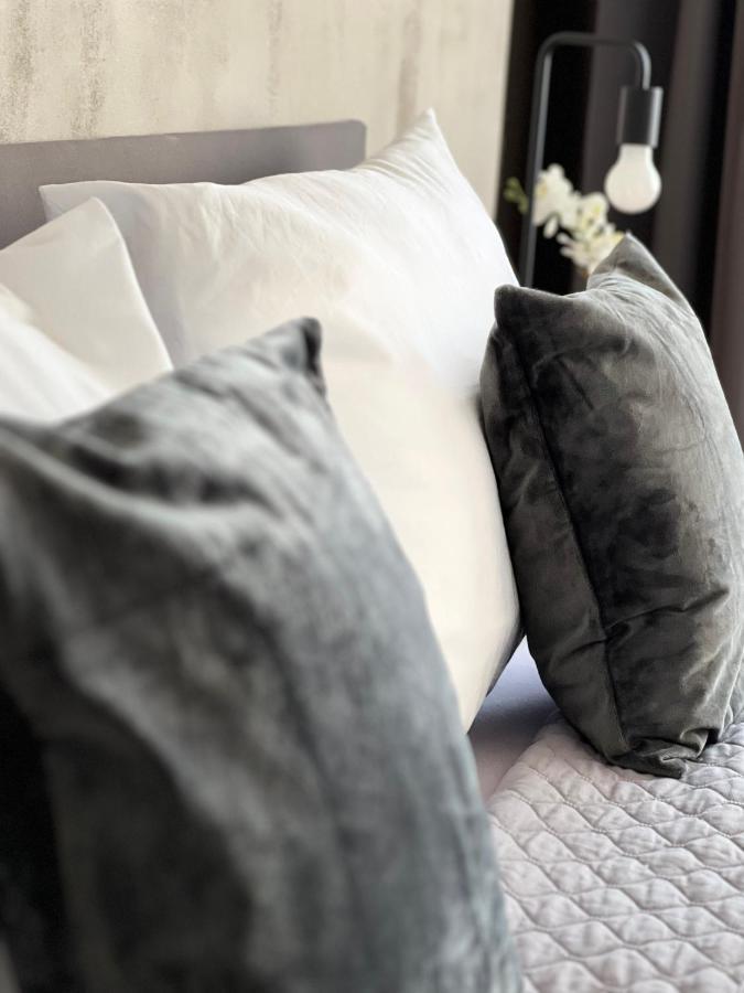 Modernes, Mediales Apartment, Naehe Der Neuen Leipziger Messe, Bis Vier Personen * Лейпциг